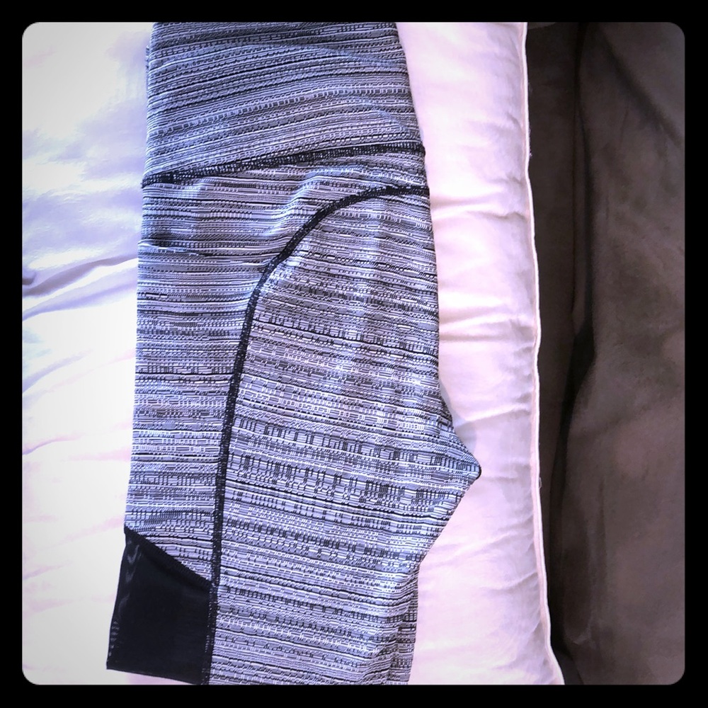 High rise jacquard mesh chat Capri